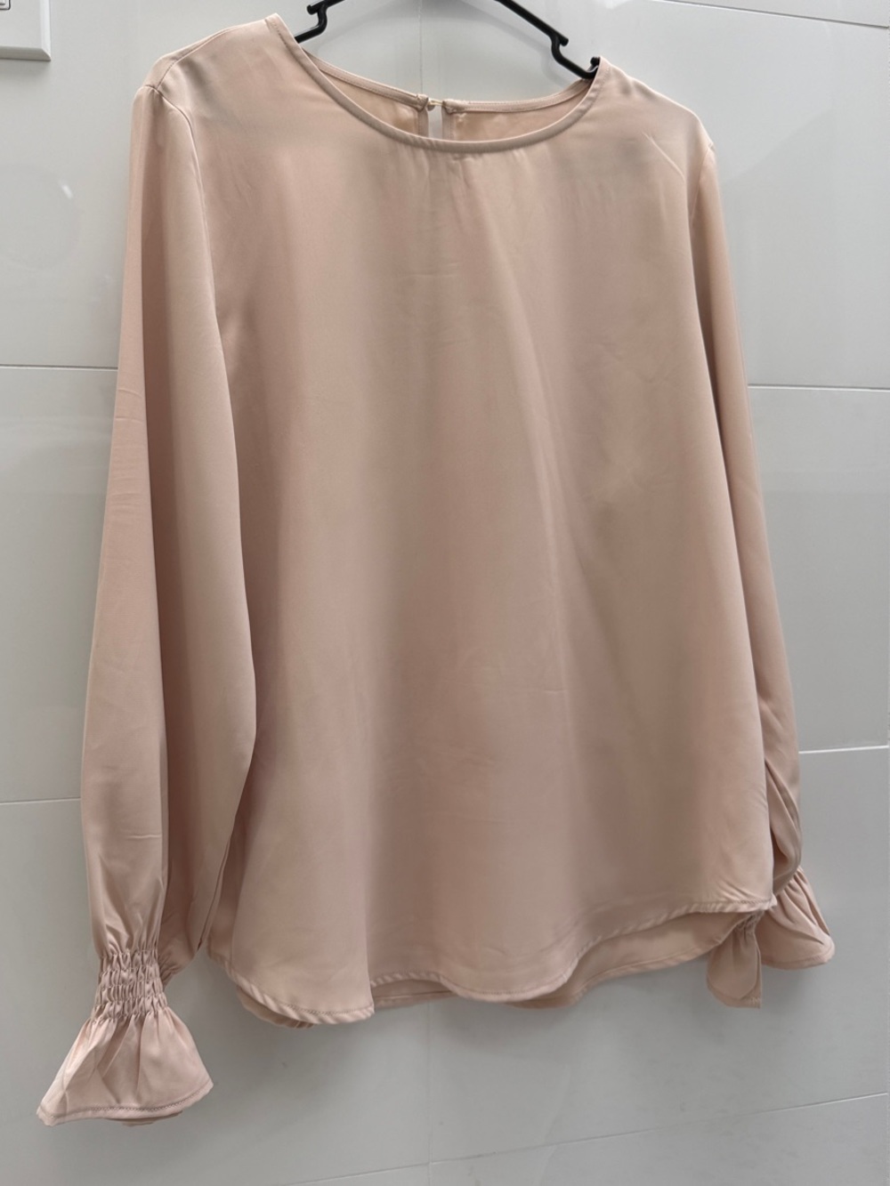 Women's Long-Sleeve Blouse in soft beige